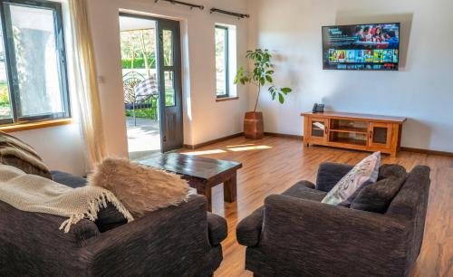 Baruti West House | The Cabin
