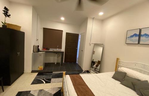 Kuala Belait House | The Calm Nest, Private room near Kuala Belait Town