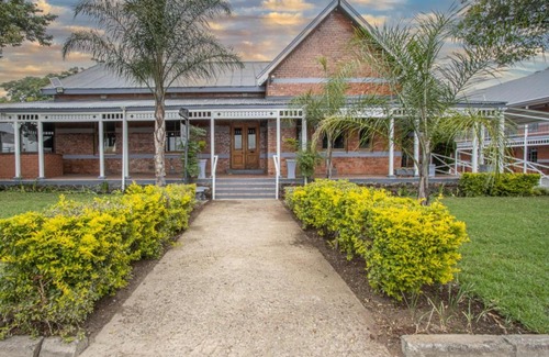 Newcastle Cabin | The Cannon Lodge