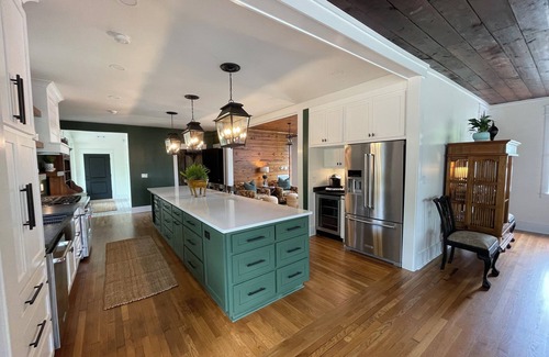 Corinth House | The Carriage House of Corinth is a remodeled home with loads of charm