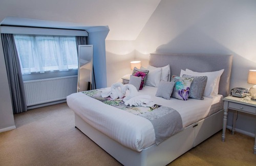Yateley Hotel | The Casa Hotel, Sure Hotel Collection by Best Western
