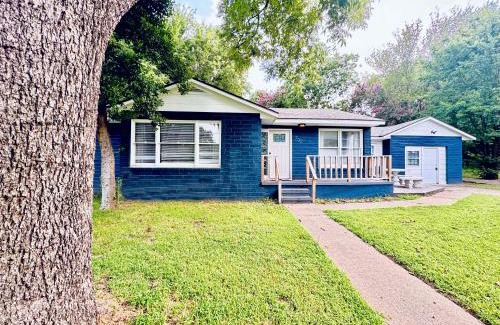 Durant House | The Casino Cottage