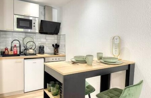Cite Apartment | The Cathedral Garden T2 City Center