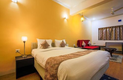 Varca Hotel | The Center Court Resort & Spa