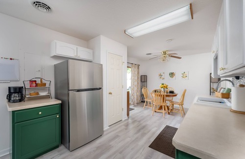 Marysville House | The Charming Little Villa of Uptown Marysville