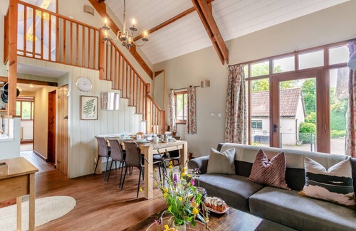 Crediton House | The Cider Barn - East Forde Farm