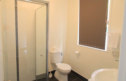 Kangaroo Point House | The Cliff House