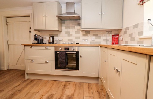 South Cerney Cottage | The Clock Tower