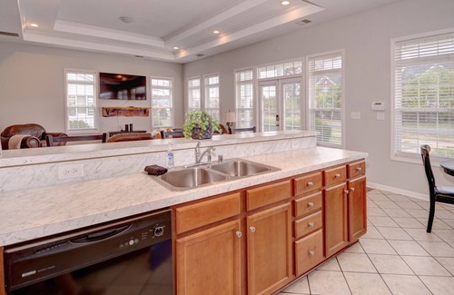 Shepherdsville House | The Clubhouse - 30 Day Minimum