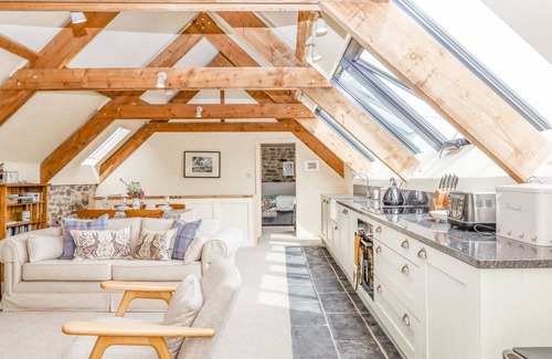 Bridford House | THE COACH HOUSE AT THORN FARM, pet friendly in Moretonhampstead