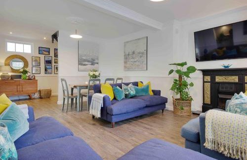 Westbourne House | The Coach House Branksome