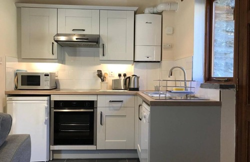 Tremain Cottage | The Coach House - Secluded Cottage - Cardigan Bay - Sleeps 2