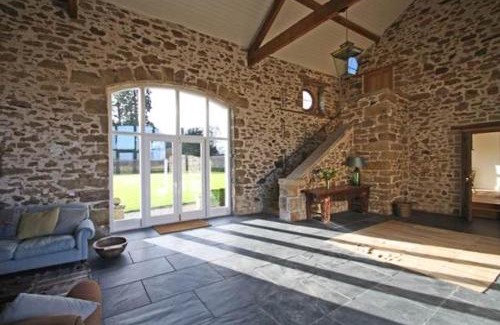 Flintshire House | The Coach House, Wrexham Road