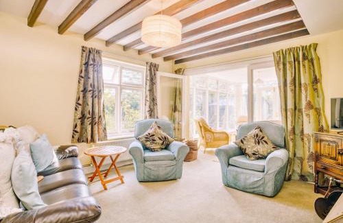 Kirkby on Bain House | The Coach HousePass The Keys
