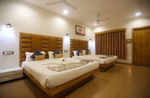 Haripur Hotel | The Comfort Gir Resort