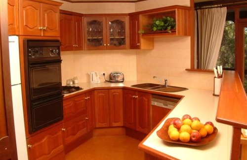 Ocean Beach Cottage | The Coombe is abundant;y equipped, perfectly situated for all the day trips