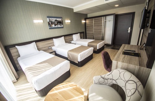 Sincan Hotel | The Corner Hotel
