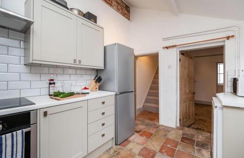 Litcham House | The Cosy Cottage
