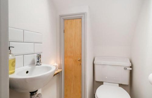 Litcham House | The Cosy Cottage
