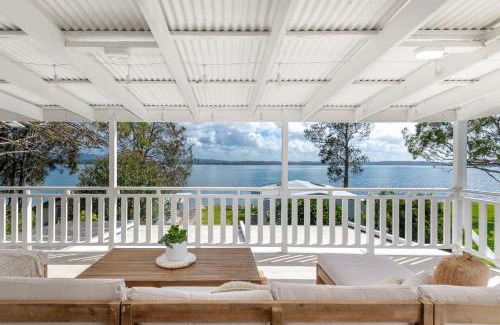 Bonnells Bay Apartment | The Cottage