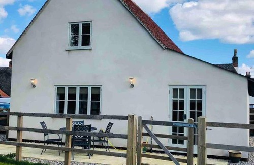 Halstead House | The Cottage