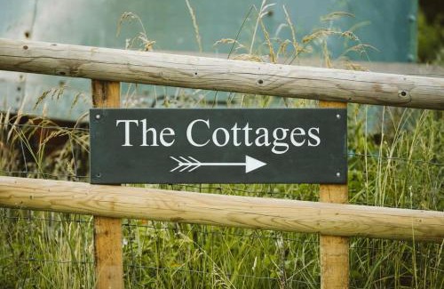 Little Stoke House | The Cottage- Hopewell
