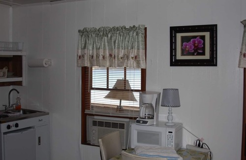 Northwood House | The Cottages at Harvey Lake