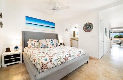 The Bight Apartment | The Cottonwood House - Beach Villa