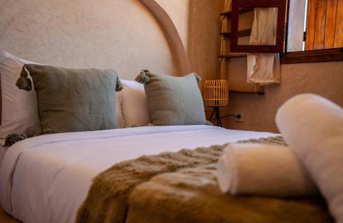 Tamrhakht Hostel | The Cove Surf House