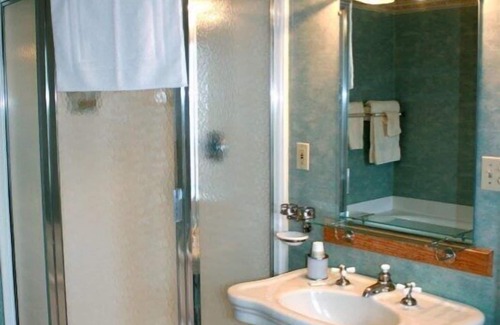St. Marys Bed & Breakfast | The Cozy Afghan Bed & Breakfast