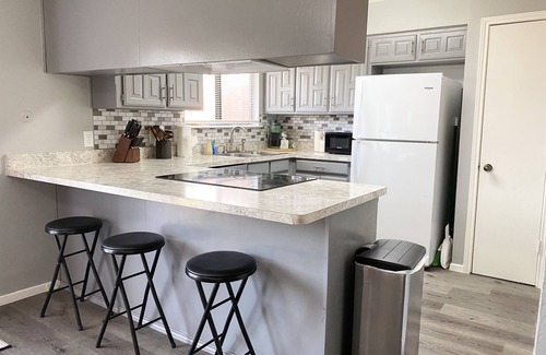 North Richland Hills House | The Cozy Corner - NFLX - Arcade - FencedYard