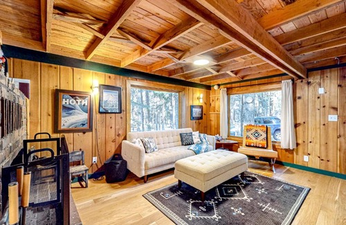 Government Camp House | The Cozy Govy Cabin