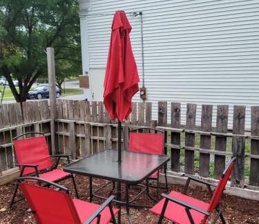 Lake Luzerne-Hadley House | The Cozy Red cottage