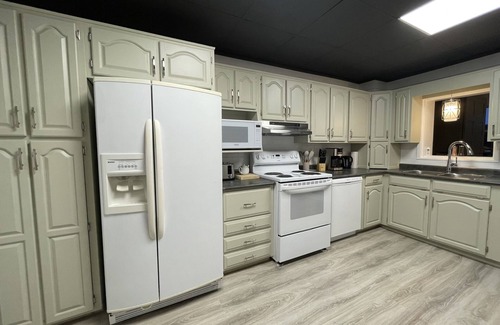 Meaford Apartment | The Dam Crofter