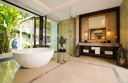 Padang Matsirat Hotel | The Danna Beach Villas - A Member of Small Luxury Hotels of the World