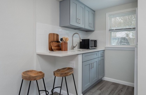 Old Mystic Apartment | The Denison Studio · Near Casinos Smoke/vape smell
