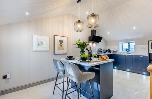 Fourstones Near Bentham House | The Dog House - One Bedroom House, Sleeps 2