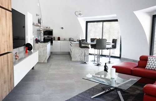 Chartrier-Ferriere House | THE DOME (unique in France)