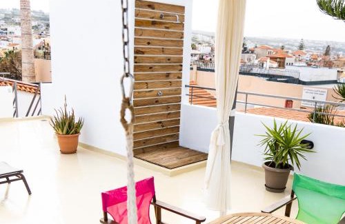 Old Town Rethymnon Apartment | The Downtown Pent - Roof Garden included