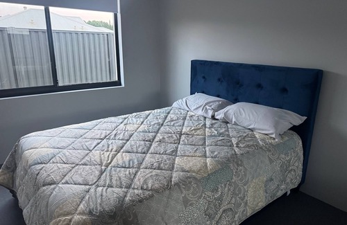 Aveley Bed & Breakfast | The Dreamy Retreat in Averley