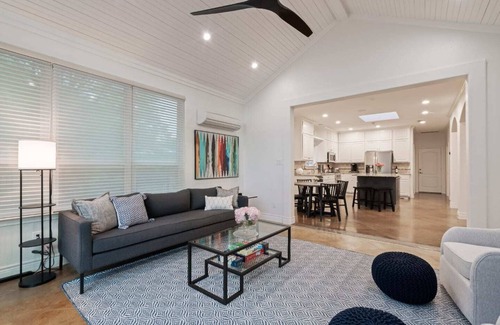 Horseshoe Bay West House | The Driftwood Retreat | Concierge Services