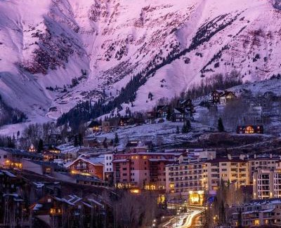 Crested Butte House | THE DROP IN the edge of adventure