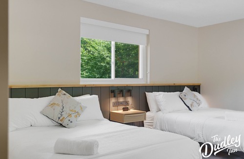 Bala Hotel | The Dudley Inn
