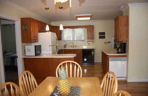 Machar House | The Eagle Lake Oasis