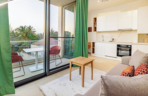 Kerr Serign Apartment | The Edge