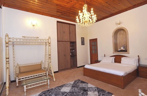 Chhota Shimla Bed & Breakfast | The Edgeworth