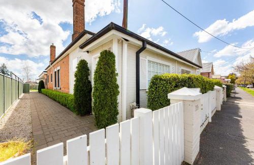 Orange House | The Edward Townhouses 155 & 157