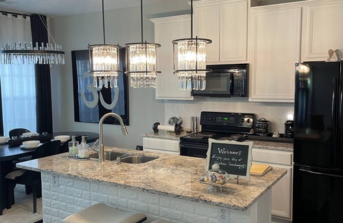 Braselton House | The Elegant - Near Chateau Elan, Road Atlanta and NEGA Hospital