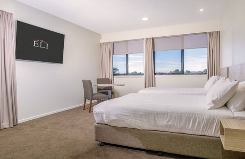 Devonport Hotel | The Elimatta Hotel