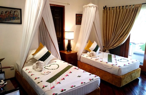 Ngwe Saung Hotel | The Emerald Sea Resort